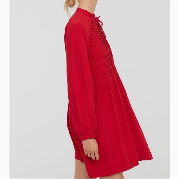 Red H&M dress ( new with tag!) size 2 - Picture 2 of 5